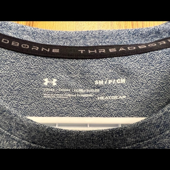 Under Armour tshirt - Picture 2 of 2